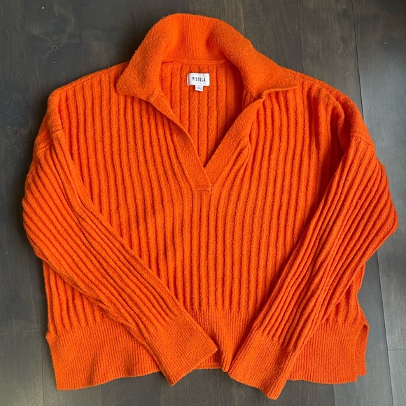 pistola Tops - Pistola Women’s Collared V-Neck Orange Sweater Size Large